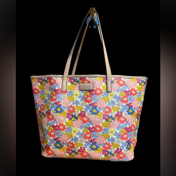Coach Handbags - Coach Floral Tote bag